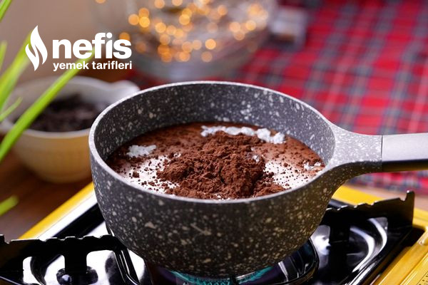 Evde Sıcak Çikolata Yapımı-511962-100102