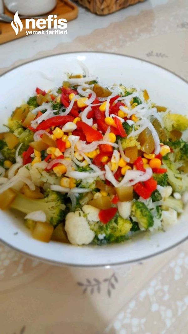 Karnabahar Brokoli Salatası