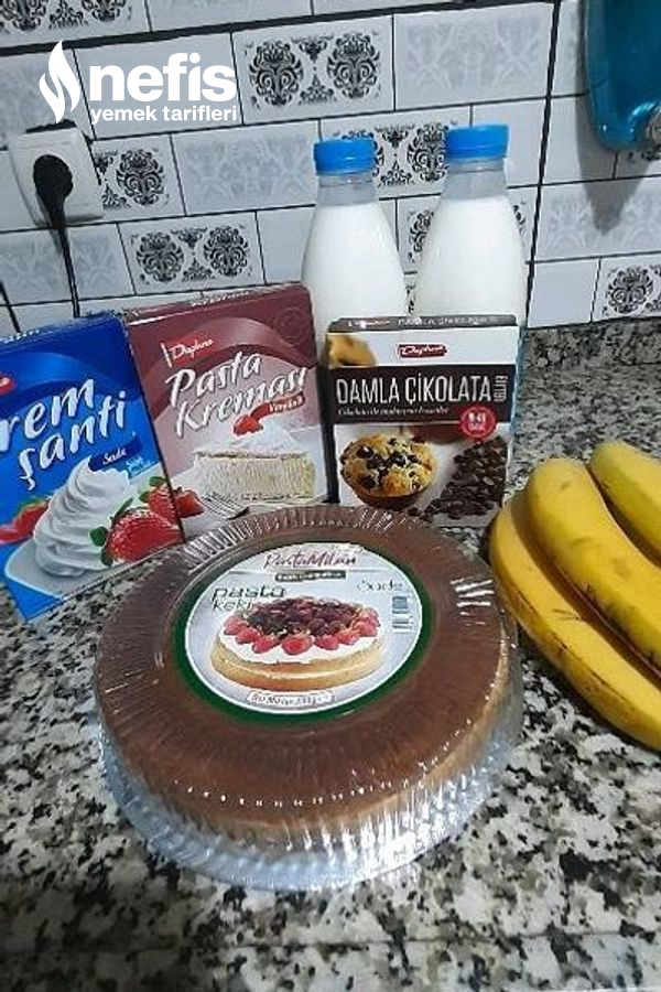 15 Dakikada Hazır Pansispanyadan Muzlu Çikolatalı Pasta