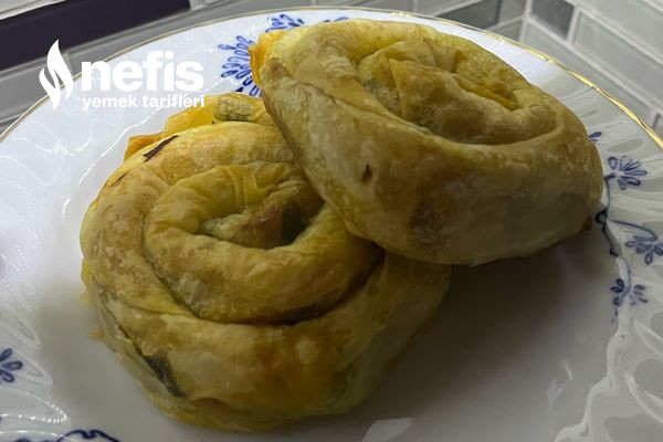 Havuçlu Pırasalı Börek