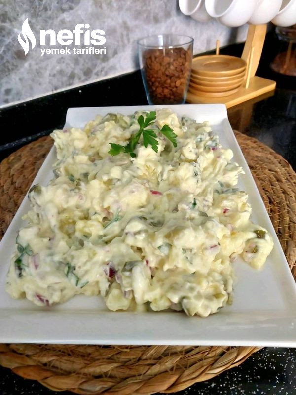 Hardal Soslu Patates Salatası