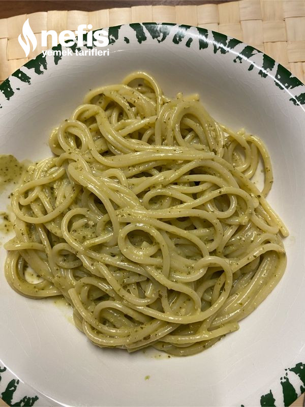 Pesto Makarna (İtalyan Usulü)