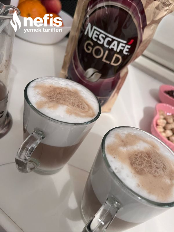 Starbucks Latte Yapımı