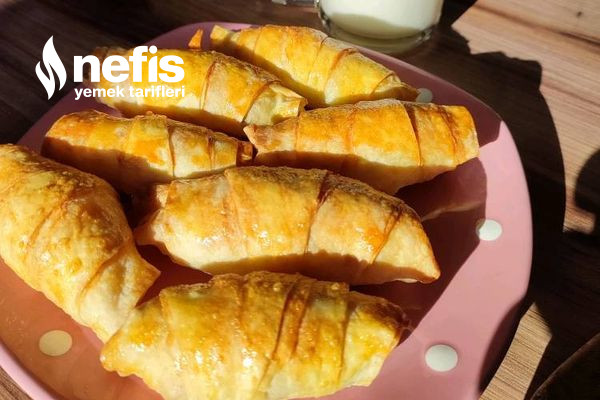 Pırasalı Ve Patatesli Çıtır Börek