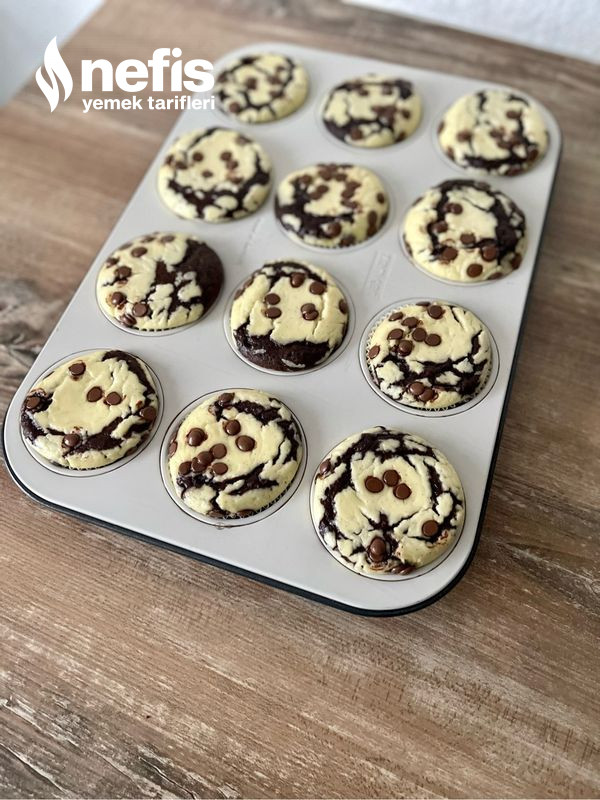 Cheesecake Çikolatalı Muffin Tarifi