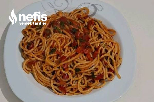 Sebzeli Spagetti