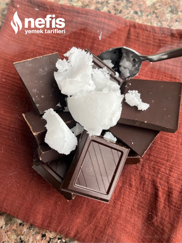 10 Dakikada Hazırlayabileceğiniz Çıtır Çikolatalı Kadayıf