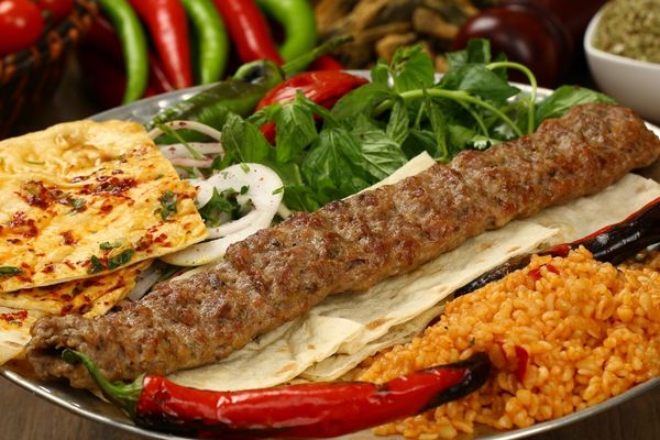 Ankara’da Kebap Nerede Yenir? En İyi 15 Mekan Tarifi