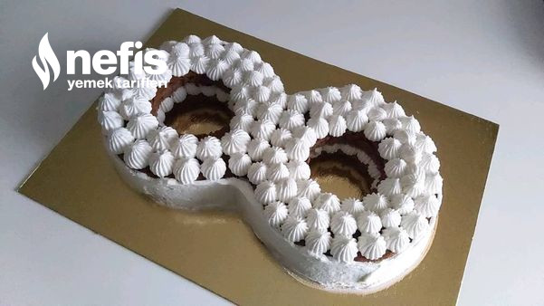 8 Şeklinde Pasta  10 Dakikada Hazır Pasta (Videolu)