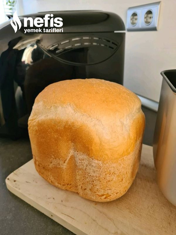 Beyaz Ekmek (Ekmek Makinesinde)