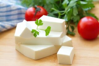 Beyaz Peynir Nedir? Besleyici 7 Muhteşem Faydası Tarifi