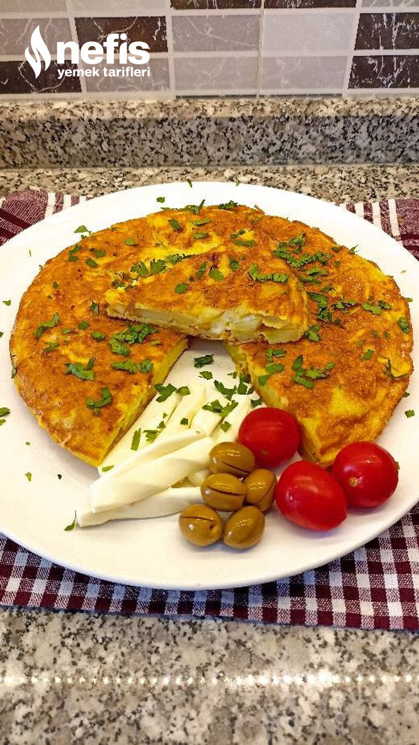 Enfes Lezzetiyle Patatesli Omlet