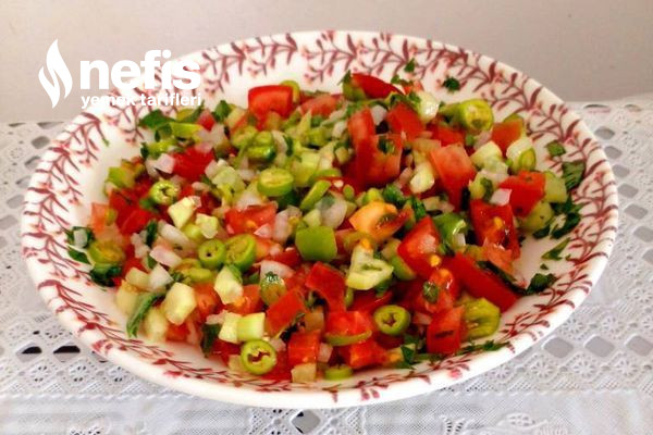 Enfes Tablacı Salatası