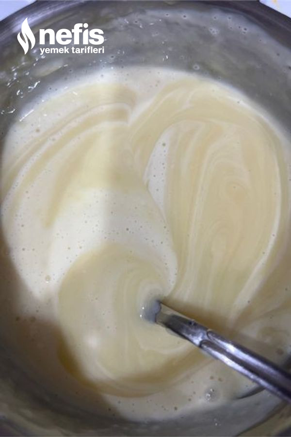 Kahveli Beyaz Çikolata Ganajlı Bisküvi Pastası
