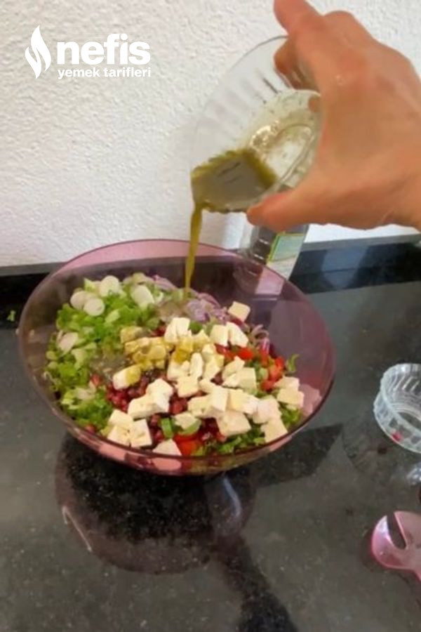Yeşil Mercimek Salatası (Çok Pratik)