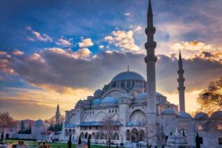 Süleymaniye Camii Tarihi ve Mimarisi Hakkında Bilinmeyen Sırlar Tarifi