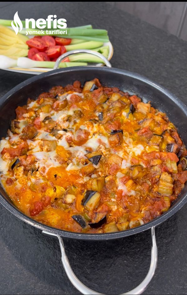 Patlıcanlı Menemen