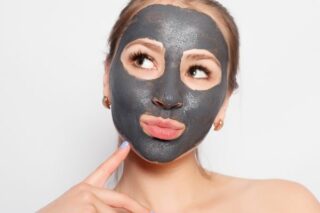 Siyah Nokta Maskesi: Evde Pratik 5 Doğal Maske ile Etkili Çözüm Tarifi