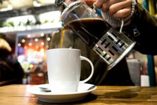 Kahve, Bitki Çayı İçin French Press Nasıl Kullanılır? Tarifi