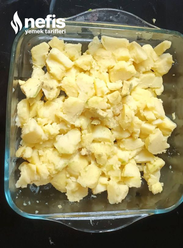 Kinoalı Patates Salatası (Hem Diyet Hem Vitamin Deposu)