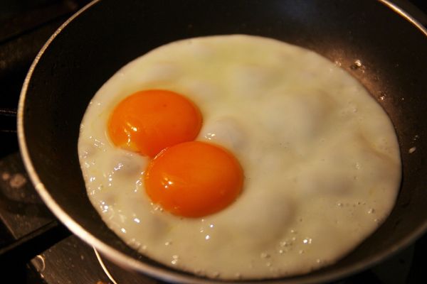 çift sarılı yumurta
