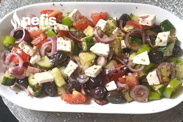 Meşhur Nefis Tadı İle Yunan Salatası (Salade Grecque) Tarifi