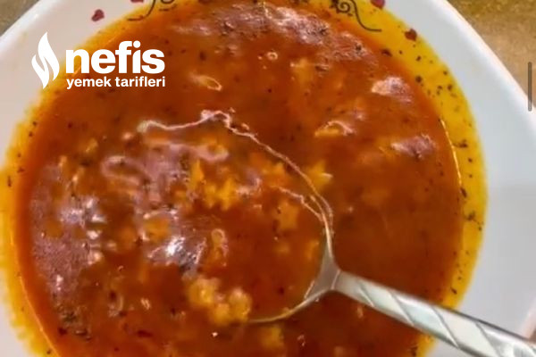Şehriyeli Domates Çorbası (Videolu)