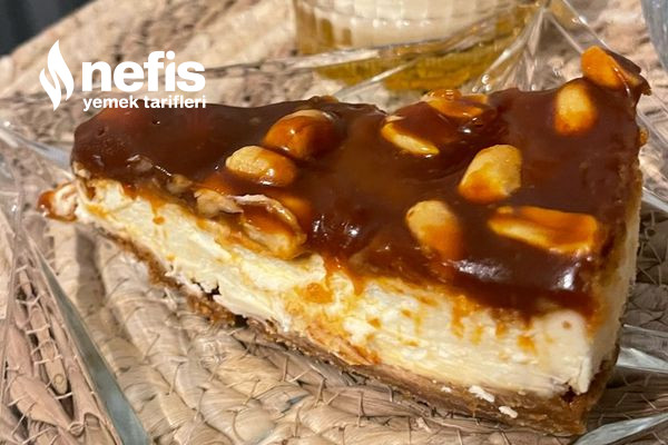 Snıckers Cheesecake