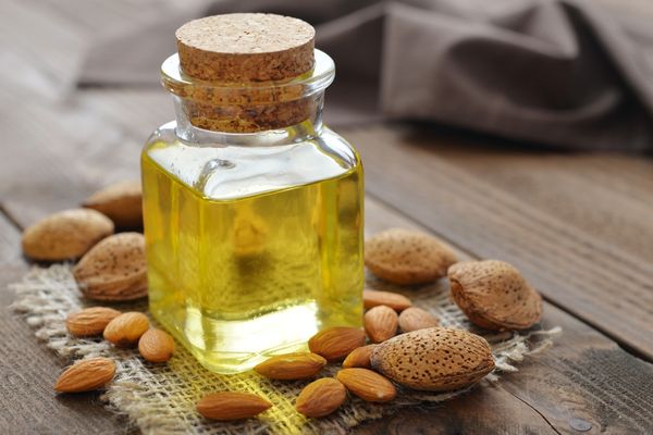 almond oil benefits
