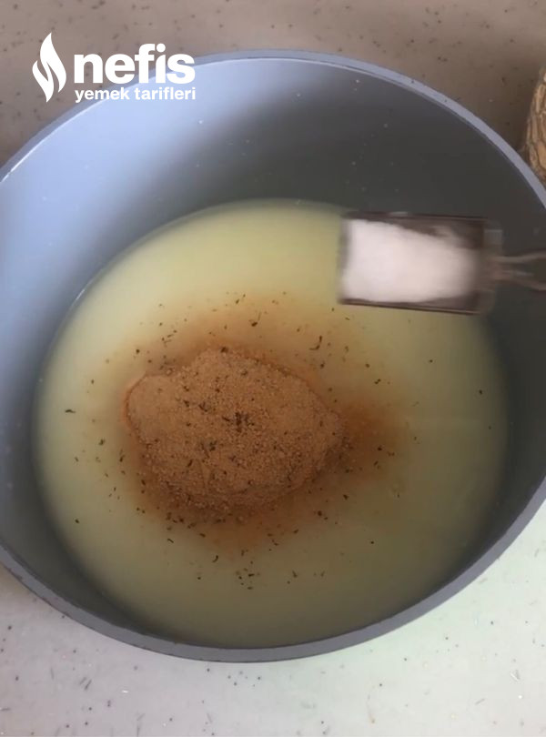 Yoğurtlu Tarhana Çorbası