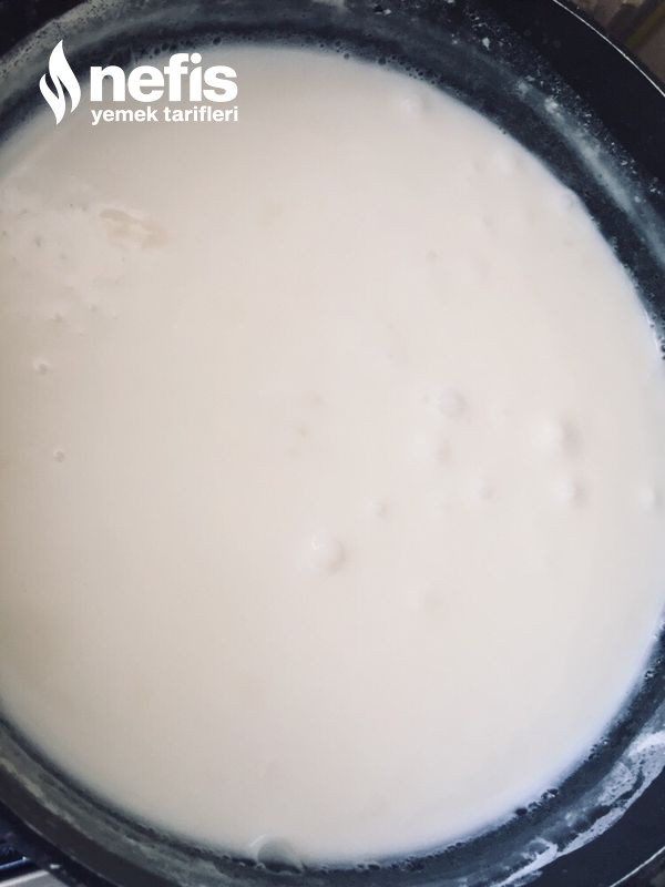 Pastane Usulüyle Fırında Sütlaç Yumurtalı Olanından