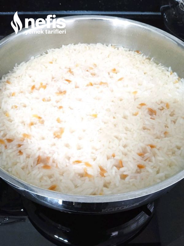 Tane Tene Pirinç Pilavı