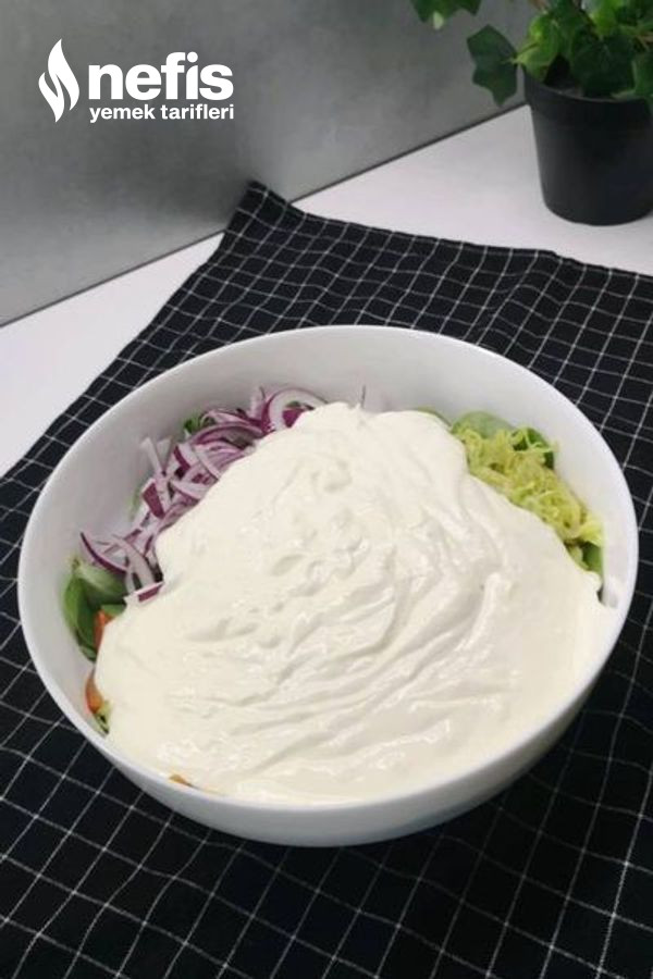 Kabaklı Yoğurtlu Semizotu Salata