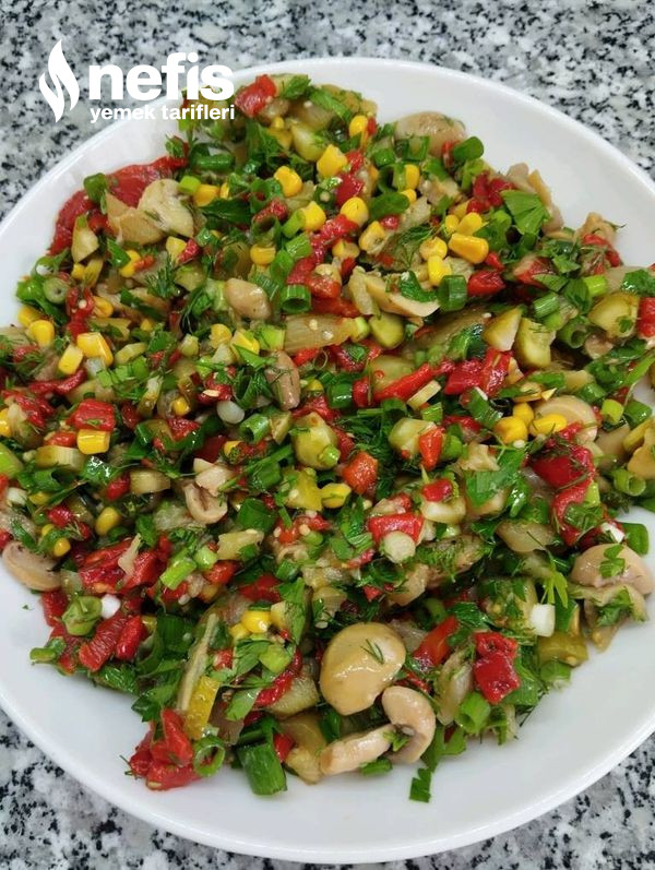 Mantarlı Salata