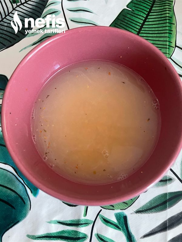 Tavuk Sulu Tarhana Çorbası