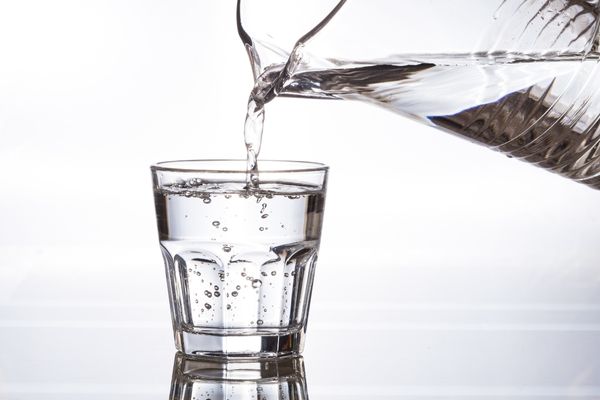 Su Kaç Kalori? Zayıflatan, Ödem Attıran Diyet Su Hazırlama Tarifi