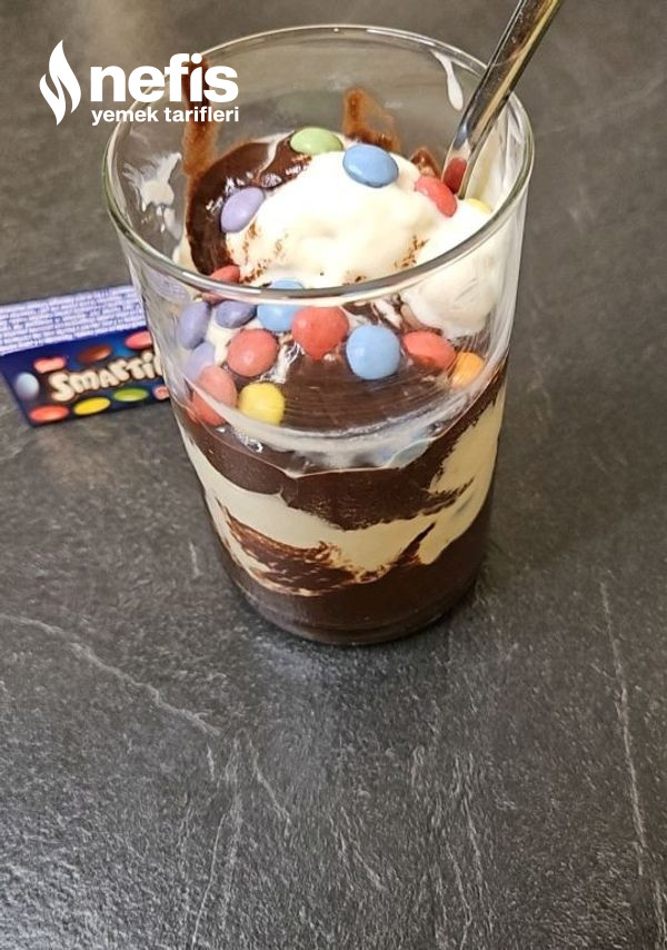 Dondurma Çikolata Soslu Bonibonlu Videolu