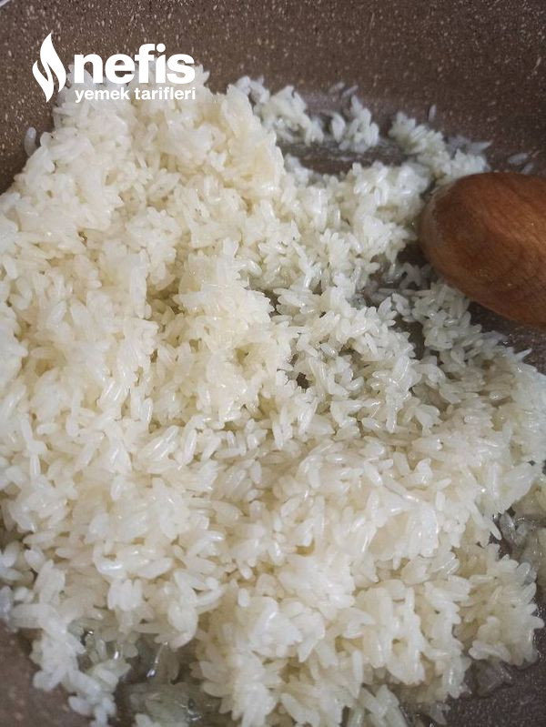 Garnitürlü Pirinç Pilavı