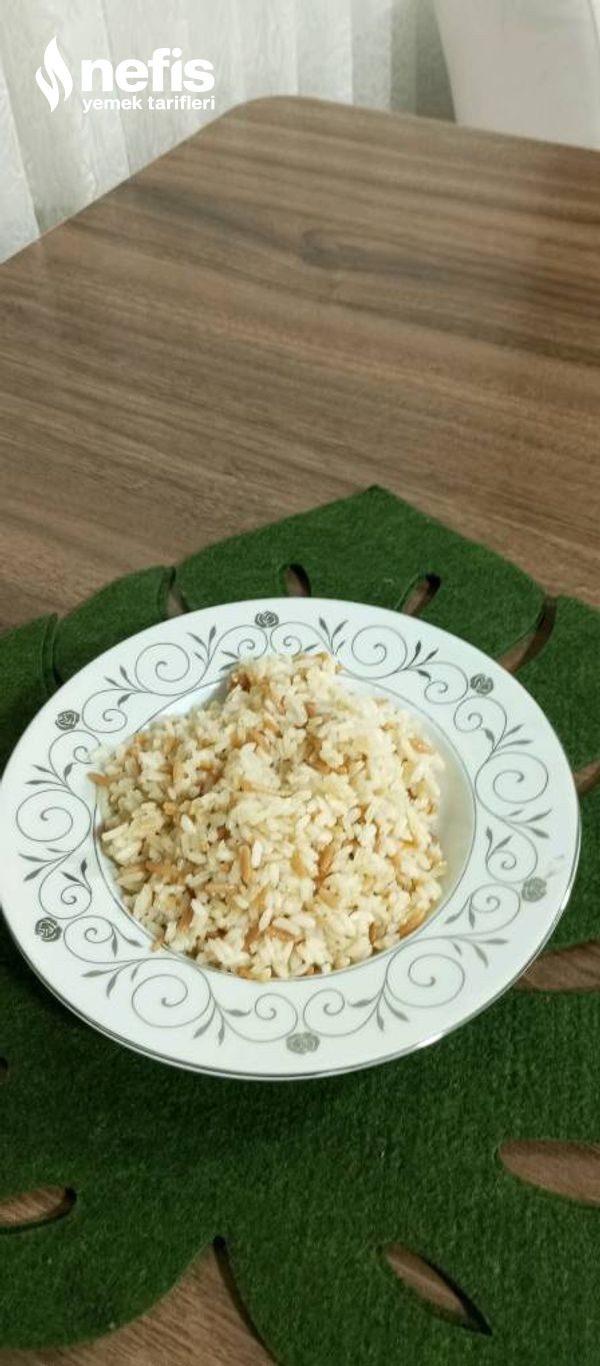 Tereyağlı Pirinç Pilavi