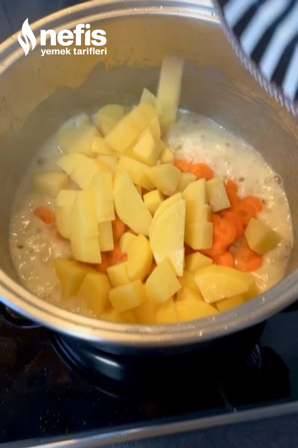 Dere Otlu Patates Çorbası