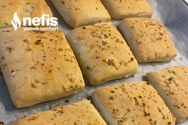 Sarımsaklı Ekmek