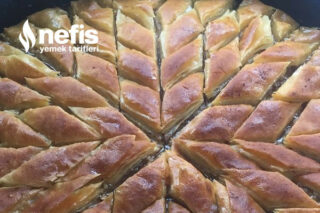 Nefes Bir Ev Baklavası Tarifi