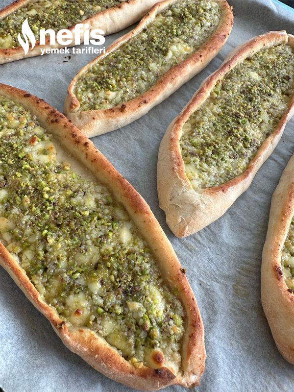 Şekerli Peynirli Pide