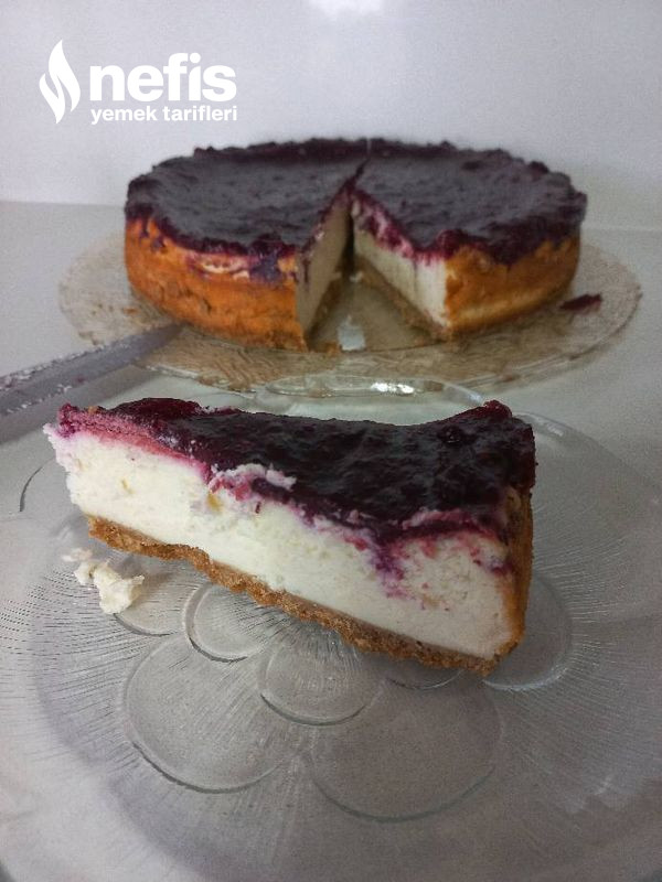 Orman Meyveli Cheesecake