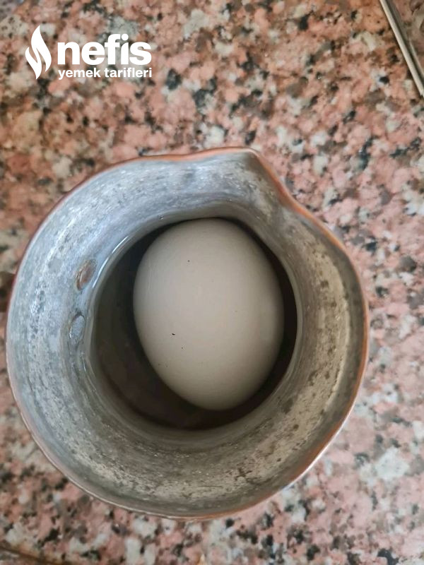 Avokadolu Yumurtalı Kahvaltı Taşımalık Kavanoz Tarifi