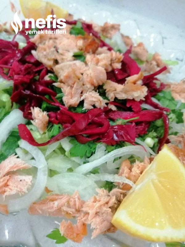 Somon Balığı Salatası