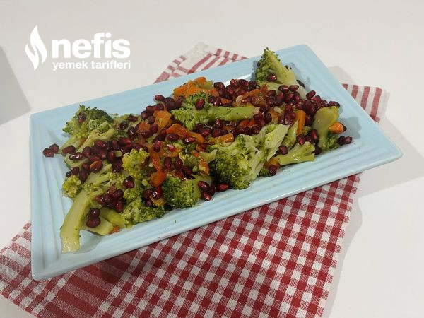 Narlı Brokoli Salatası