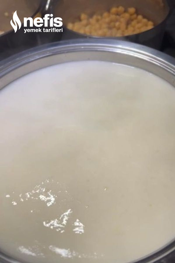 Yarmalı Yoğurt Çorbası