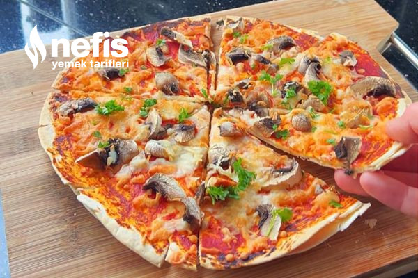 Airfryer’da Lavaş Ekmeğinden Pizza Tarifi