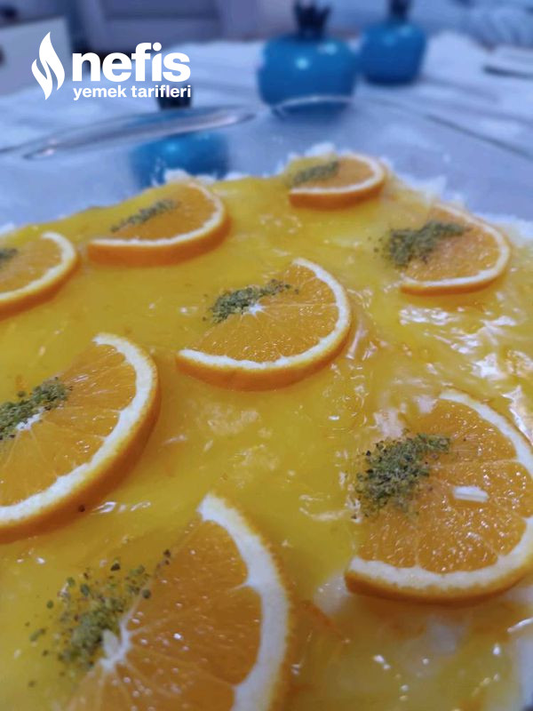 Portakal Pelteli İrmik Tatlısı